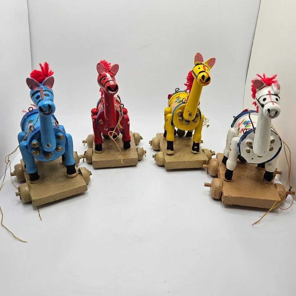 VTG (4) Wooden‎ Horse Ornaments Folk Art Rustic Christmas Decor Hand Painted